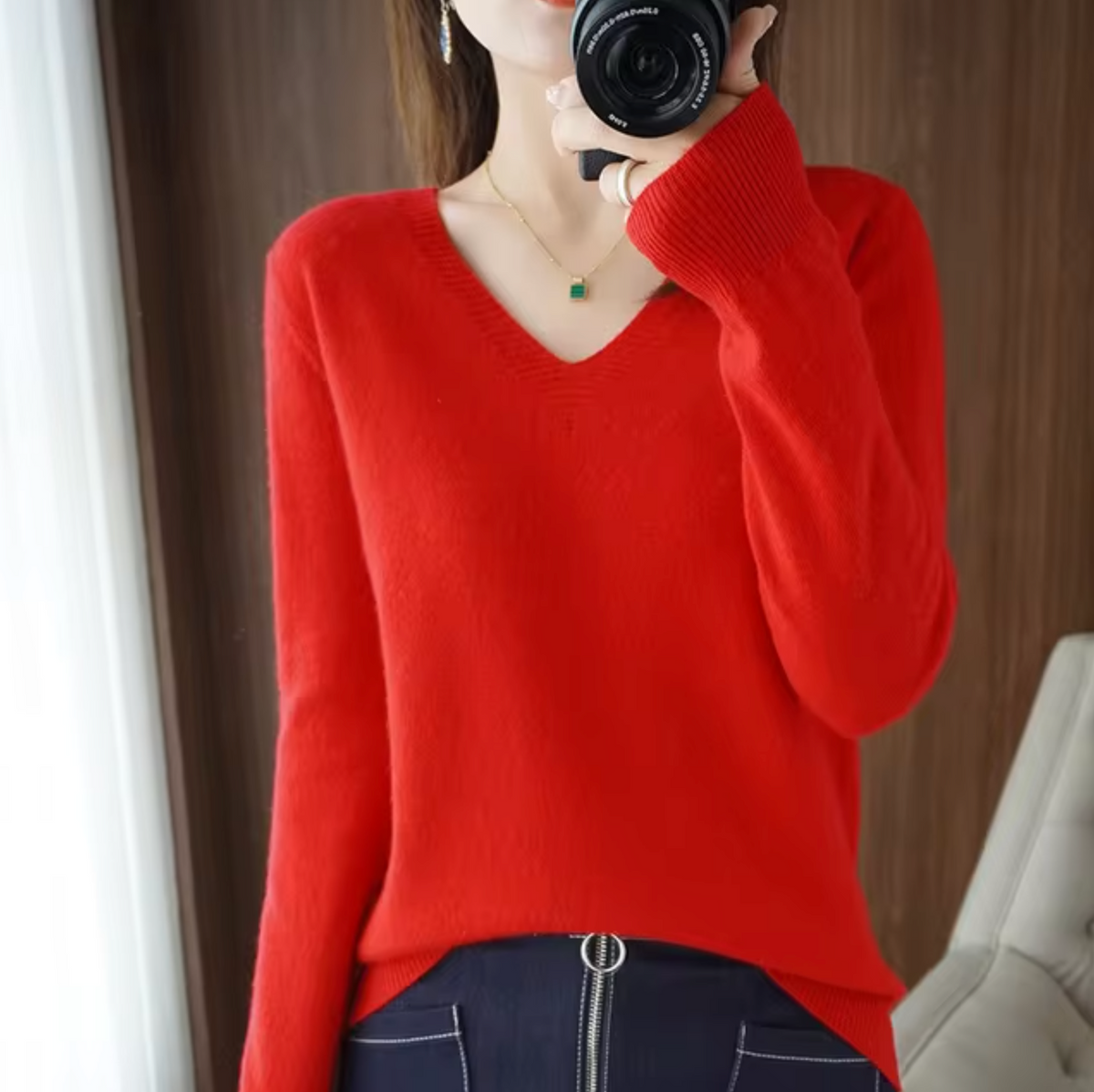 Julie Womens V-Neck Sweater with Cashmere Feel in Red