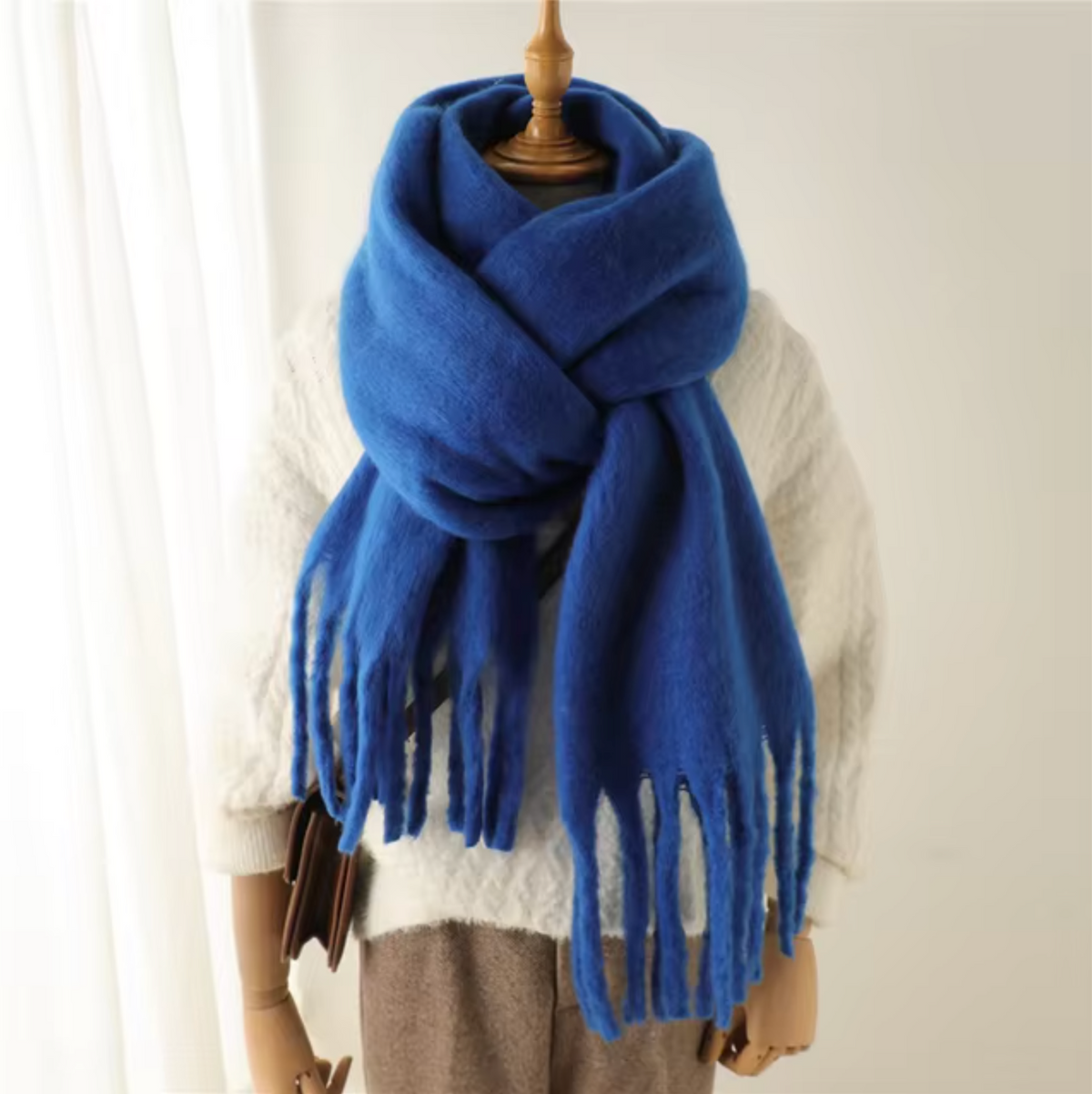 Elyra Womens Pashmina Scarf with Long Tassels in Blue