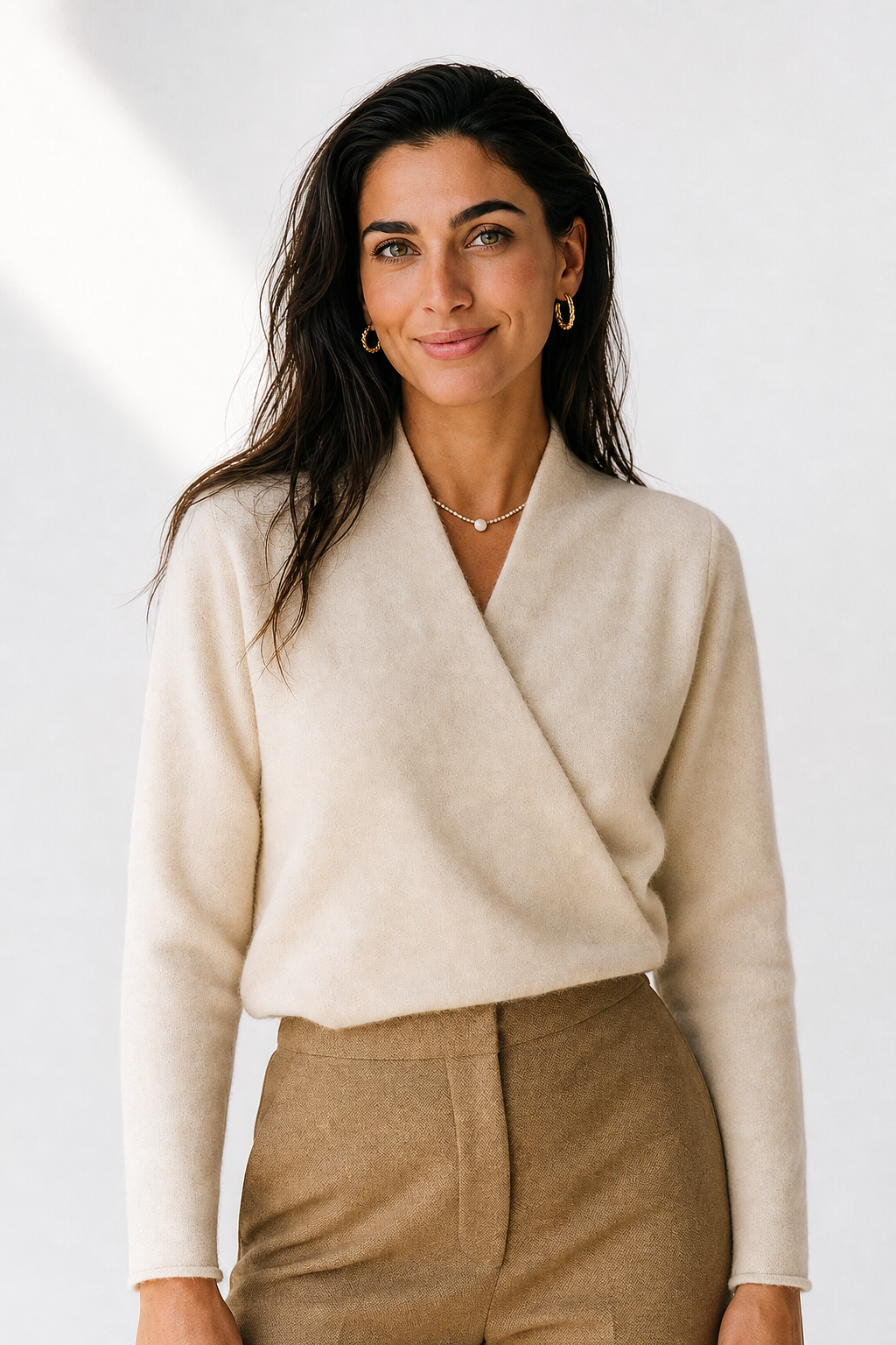 Wendy Womens V-Neck Wrap Sweater in Cashmere Knit