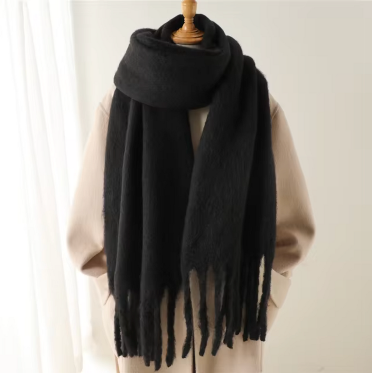 Elyra Womens Pashmina Scarf with Long Tassels in Black