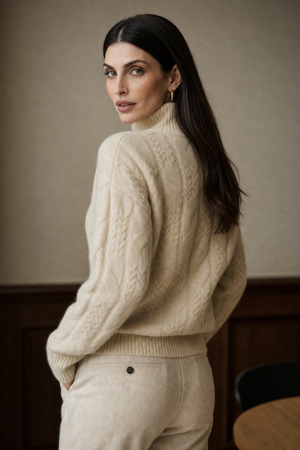 Rachel Womens Cable Knit Cashmere Blend Sweater in Cream